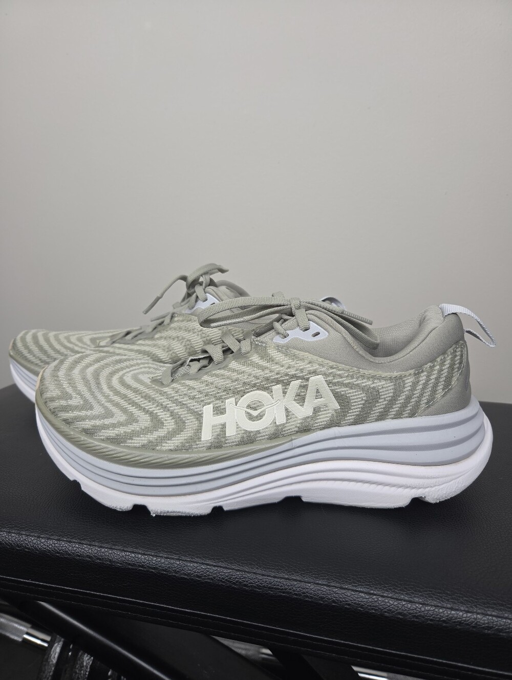 Hoka One One Gaviota 5 Mens 8.5 Cushion Stability Running Walking Shoes Green
